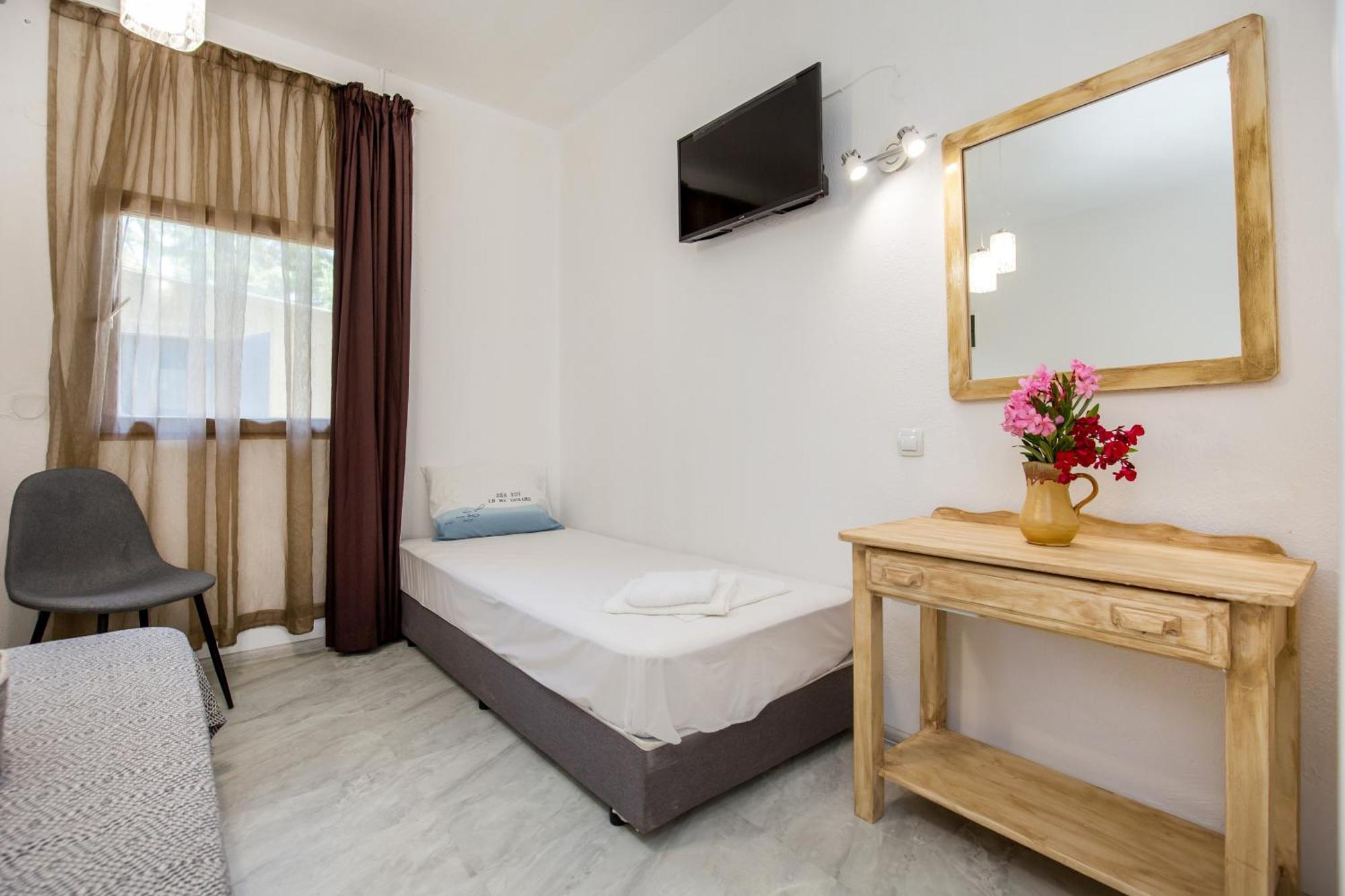 Marti Garden Suites Órmos Prínou Exterior foto